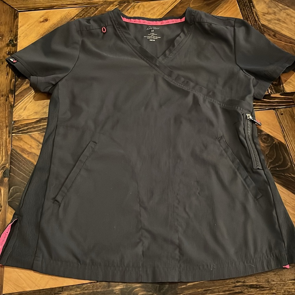 Used Koi Scrubs Medium